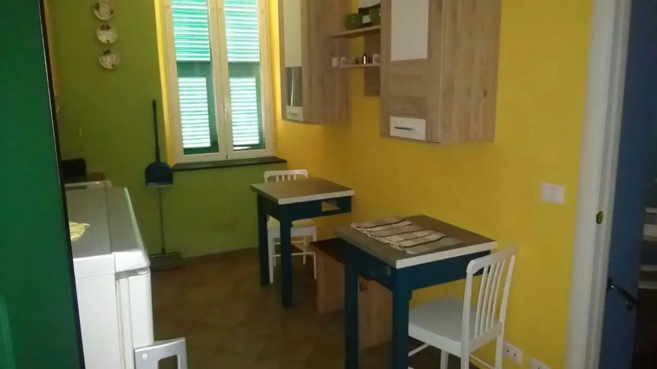 Casa Florine Διαμέρισμα Finale Ligure