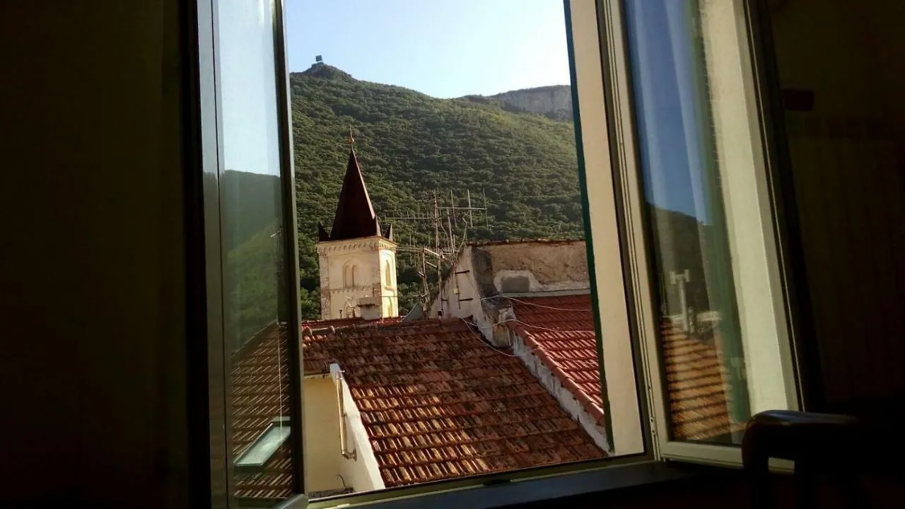 Casa Florine Διαμέρισμα Finale Ligure